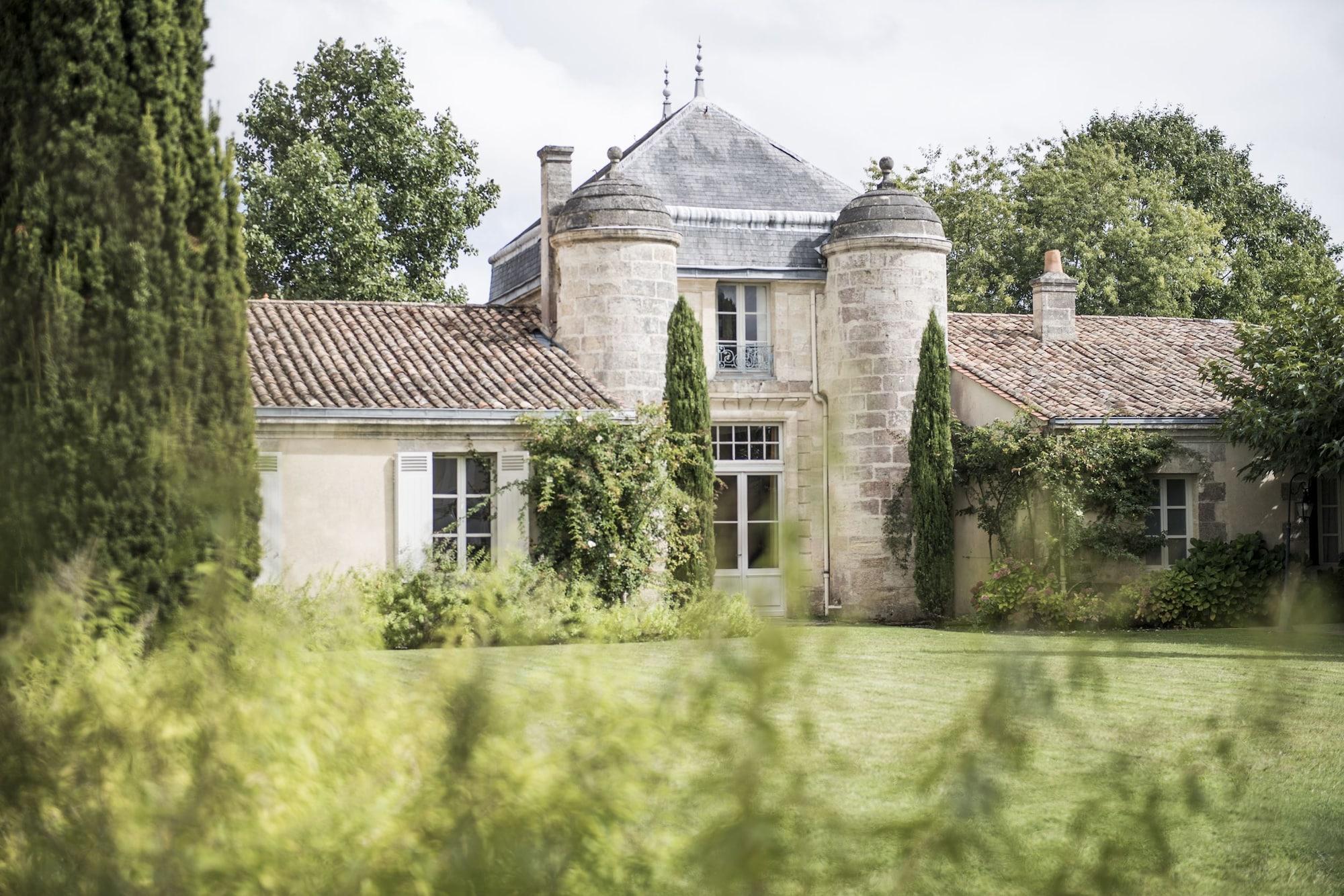 Chateau Cordeillan-Bages ปุลย์ยาค ภายนอก รูปภาพ