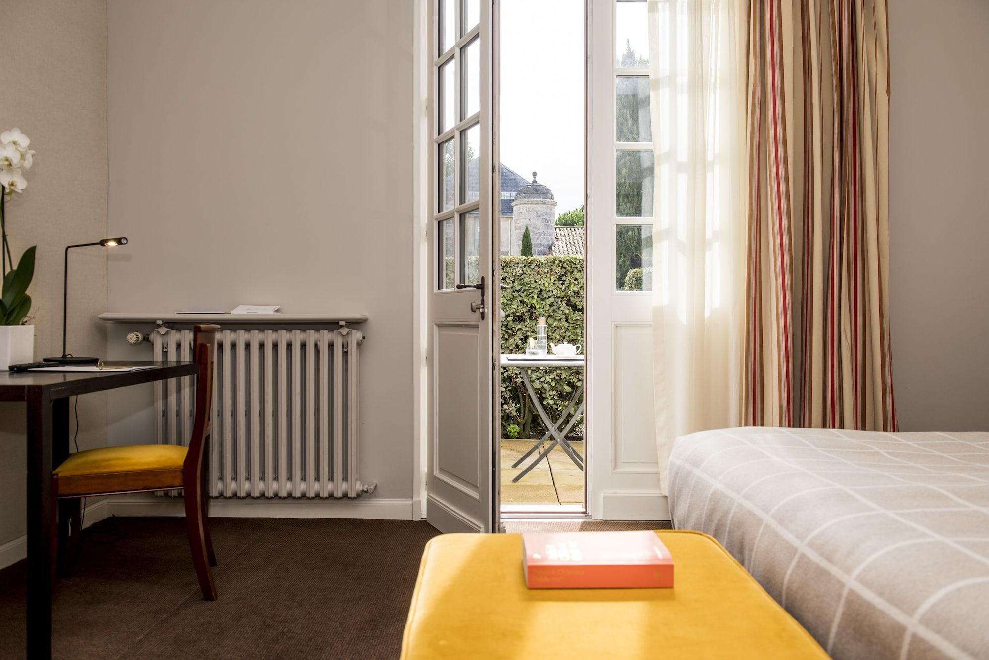 Chateau Cordeillan-Bages ปุลย์ยาค ภายนอก รูปภาพ