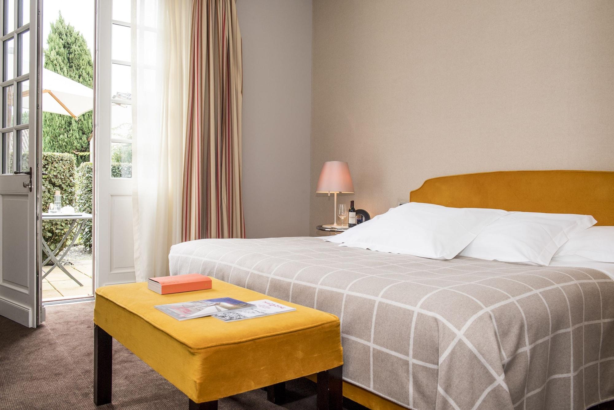 Chateau Cordeillan-Bages ปุลย์ยาค ภายนอก รูปภาพ